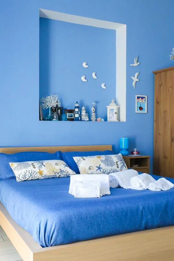 Bed & Breakfast Piazza Dante Неаполь Италия